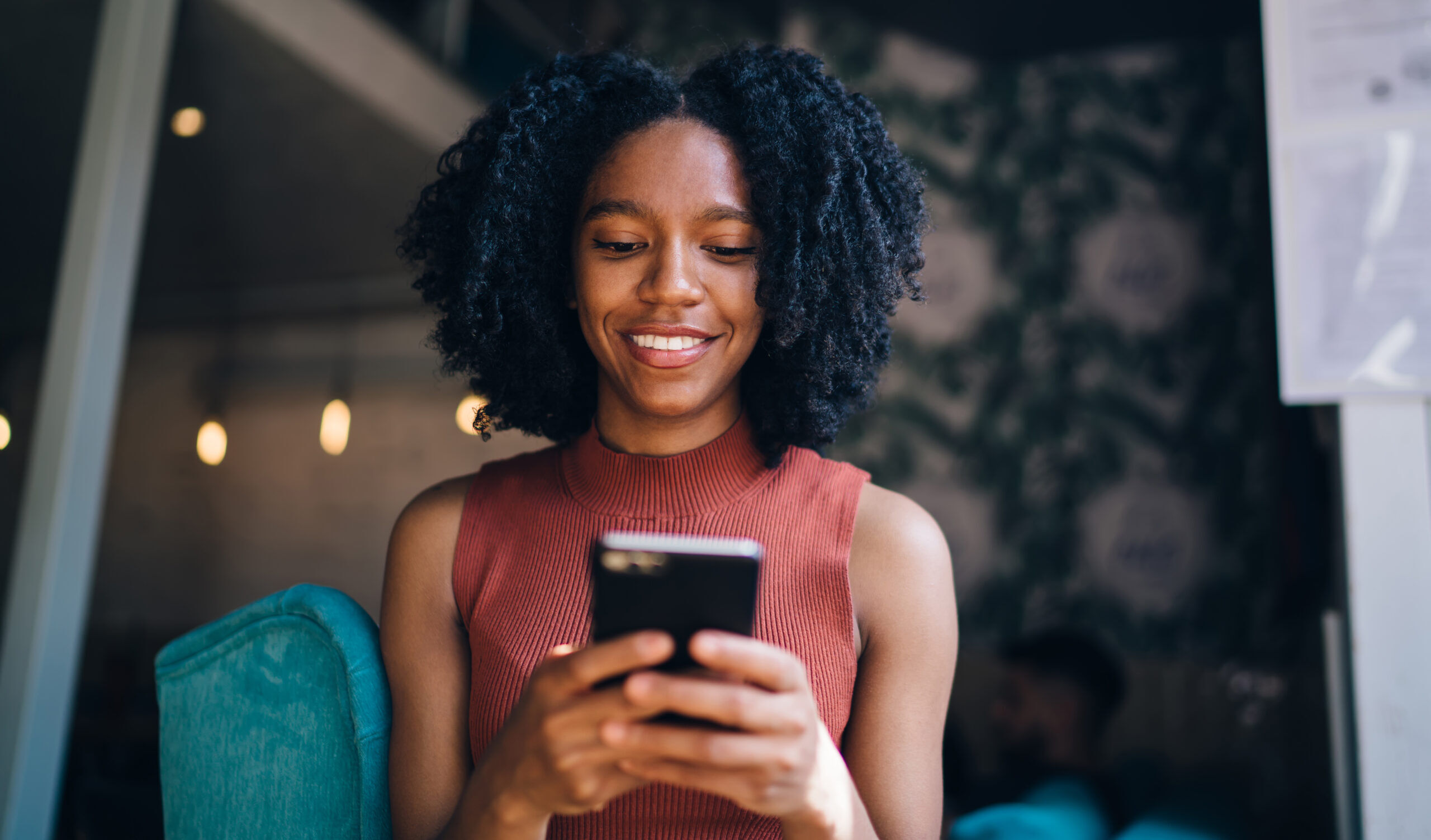 Connect With Customers Through Omnichannel SMS for Better CX